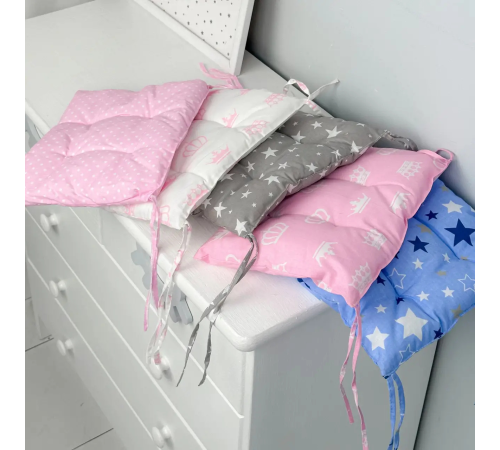 Подушка м'яка для дитячого стільчика 23х28, біла – в наличии! Купите сейчас у KAZKOVA