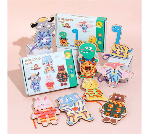 Шнурівка дерев'яна С 74564 (108) 4 дерев'яні тваринки з отворами, середня висота 14 см, кольорові шнурки, в коробці – в наличии! Купите сейчас у KAZKOVA Шнурівка дерев'яна С 74564 (108) 4 дерев'яні тваринки з отворами, середня висота 14 см, кольорові шнурки, в коробці – в наличии! Купите сейчас у KAZKOVA