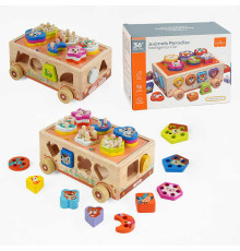 Ігровий центр С 67018 (24) “Трейлер з тваринами”, дерев’яний, каталка, сортер, в коробці
