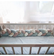 гр Бортик у ліжко "Косичка" 80315 (1) тканина МУСЛІН, наповнювач СИНТЕПУХ, розмір 120*18 см "Bimbo"