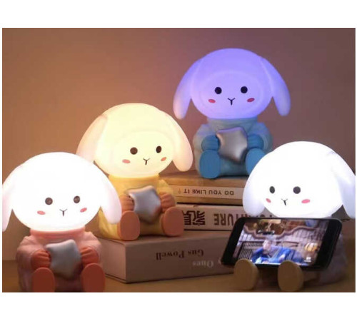 Нічник C 71572 (72) "Зайчик космонавт", вбудований акумулятор, USB кабель, 4 режими підсвічування, висувні ніжки, підставка для телефону, в коробці, ВИДАЄТЬСЯ МІКС – в наличии! Купите сейчас у KAZKOVA