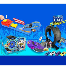 Трек 9905 (72/2) 4 машинки, механічний запускач, валіза трансформується, в коробці