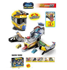 Трек SK 637 SA (12) звуки, підсвічування, рухливі елементи, складається у шолом, 4 металопластикові машинки, в коробці