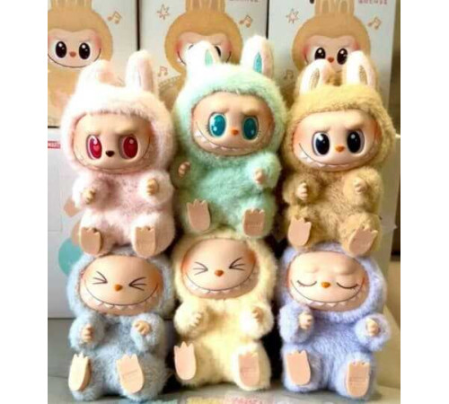 М`яка іграшка M 19786 (240) ЦІНА ЗА 1 ШТУКУ, висота героя 14 см, підсвічування, пісенька англійською, голова, стопи та долоні обертаються на 360°, в коробці, ВИДАЄТЬСЯ ТІЛЬКИ МІКС ВИДІВ