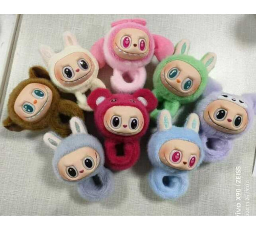 М’яка іграшка-браслет M 18664 (300) герой, чіпляється лапками на руку, в пакеті, ВИДАЄТЬСЯ ТІЛЬКИ МІКС ВИДІВ