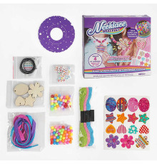 Набір браслетів 16007 (60) 4 прикраси, намистини, нитки, шнурки, основи для прикрас, наліпки, в коробці