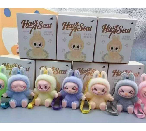 М`яка іграшка-брелок M 19788 (400) герой-сюрприз, в коробці, ВИДАЄТЬСЯ ТІЛЬКИ МІКС ВИДІВ – в наличии! Купите сейчас у KAZKOVA