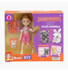 Лялька 53861 (96/2) висота 15 см, іграшка-конструктор, в коробці