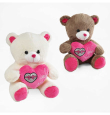 М`яка іграшка M 17386 (50) 2 види, "Ведмедик", висота 40см, тримає сердечко в лапках, ВИДАЄТЬСЯ МІКС ВИДІВ