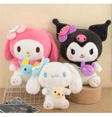 М’яка іграшка M 17997 (50) герой, середня висота 43 см, пришитий бантик, знімна сумочка на бік, ВИДАЄТЬСЯ ТІЛЬКИ МІКС ВИДІВ