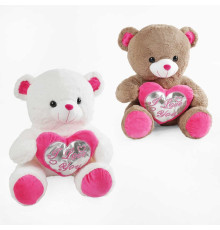 М`яка іграшка M 17385 (50) 2 види, "Ведмедик", висота 40см, тримає сердечко в лапках, ВИДАЄТЬСЯ МІКС ВИДІВ
