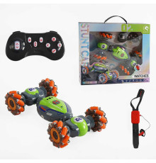 Машина на радіокеруванні 1840-2 (24) звук, підсвічування, роликові колеса, акумулятор 3.7 V, пульт 2.4 Ghz+браслет, USB-кабель, в коробці