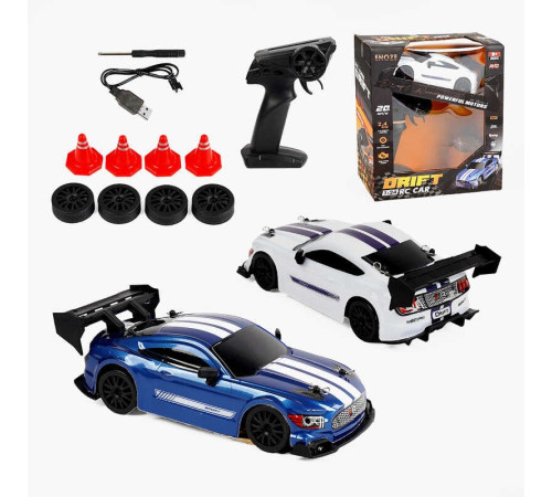 Машина на радіокеруванні 8602 E (28) 2 кольори, акумулятор 3.7 V, пульт 2.4 GHz, підсвічування, гумові шини, викрутка, в коробці, ВИДАЄТЬСЯ МІКС – в наличии! Купите сейчас у KAZKOVA