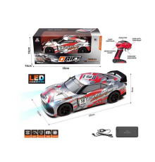 Машина на радіокеруванні 2077 (24) підсвічування, акумулятор 7,4V, USB кабель, пульт 2,4 Ghz, в коробці