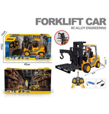 Спецтехніка на радіокеруванні Z 6821 A 1 (12) “Навантажувач”, підсвічування, акум. 3.7V, USB-кабель, пульт 40 MHz, масштаб 1:18, гумові шини, автоматичний підіймач, в коробці