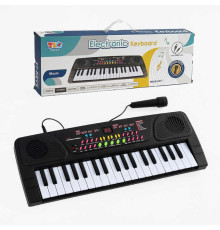 Синтезатор Q 331 (48/2) 37 клавіш, 6 мелодій, 8 тонів, 8 ритмів, у коробці