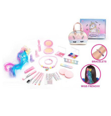 Набір косметики 2621 B (36) сумочка, пудрениця із дзеркальцем, тіні, глітер, 2 лаки, розділювач для пальців, пилочка, штучна прядка волосся, в коробці