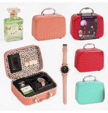 Набір аксесуарів 768-47 (60/2) 3 кольори, наручний годинник, парфуми, у валізі, ВИДАЄТЬСЯ МІКС ВИДІВ