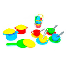гр "Маринка 1" 0687 (24) "Technok Toys" 2 каструлі, сковорідка, 3 кришки, 4 чайні сервізи, в пакеті