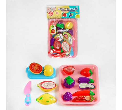 Набір продуктів MDX 130 B4 Штрих-402271 (144/2) 2 види, дошка для нарізання, пластиковий ножичок, написи англійською, продукти на магнітах, в пакеті