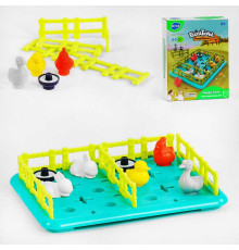 Логічна гра E 7977 (24) "Hola", "Свійські тварини", 8 тваринок, поле, будування загонів, в коробці