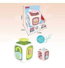 Бізіборд BY 330 (120/2) 2 кольори, кубик, розмір - 7х7х9.5 см, пальчикові ігри, тріскачка, відкриття дверцят та замочку, в коробці