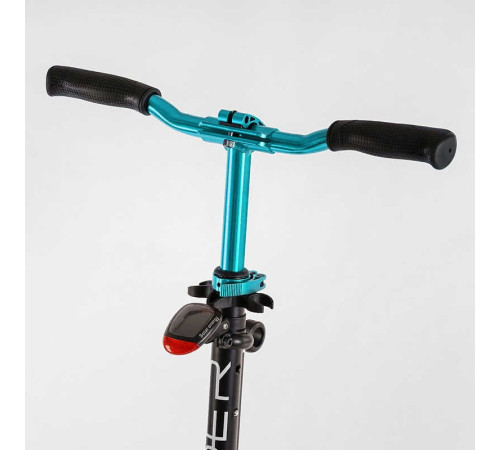 Самокат алюмінієвий "Skyper Crush" 46249 (2) колеса PU, ФАРА, затискач керма, d передніх коліс - 230мм, задніх коліс 200мм, 1 амортизатор передній