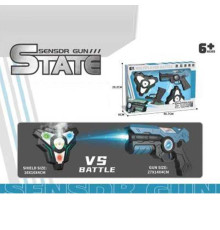 Набір пістолетів з мішенню CH 211 (24) 2 бластери, 2 мішені, підсвічування, вібрація, звук, парогенерація, ремені, в коробці